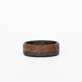 Men's whiskey barrel ring with carbon fiber laying flat